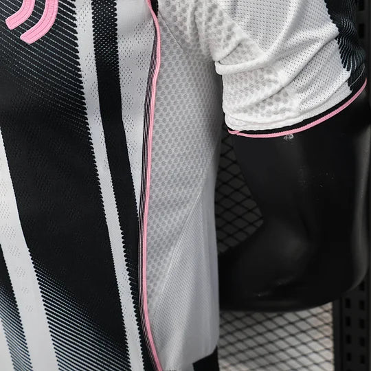2025/2026 Player Version Juventus Home Football Shirt