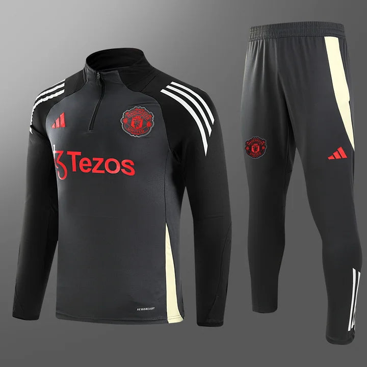 2024/2025 Manchester United Half-Pull Tracksuit Black