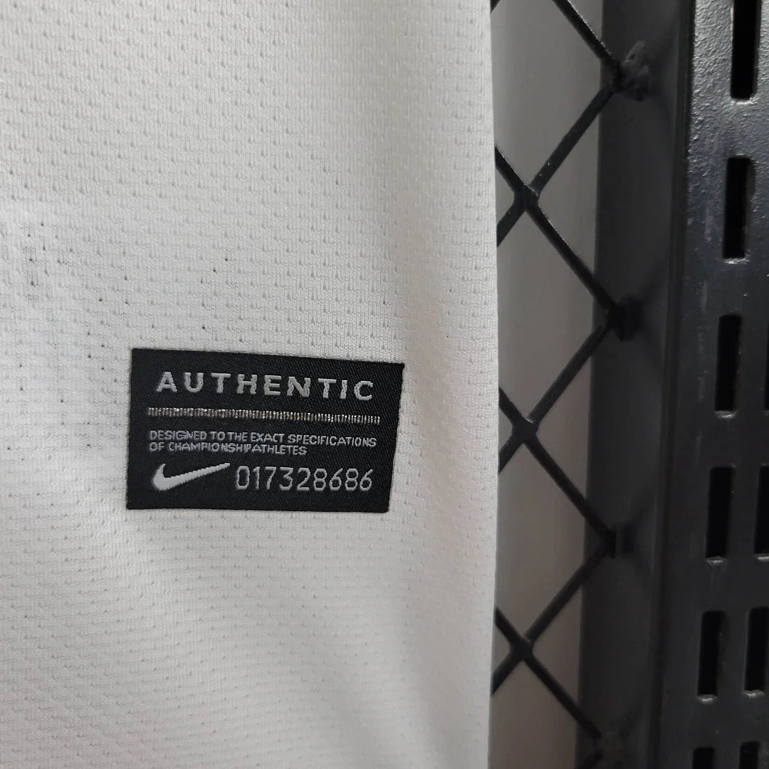 2010/2011 Retro Juventus Away Football Shirt 1:1 Thai Quality