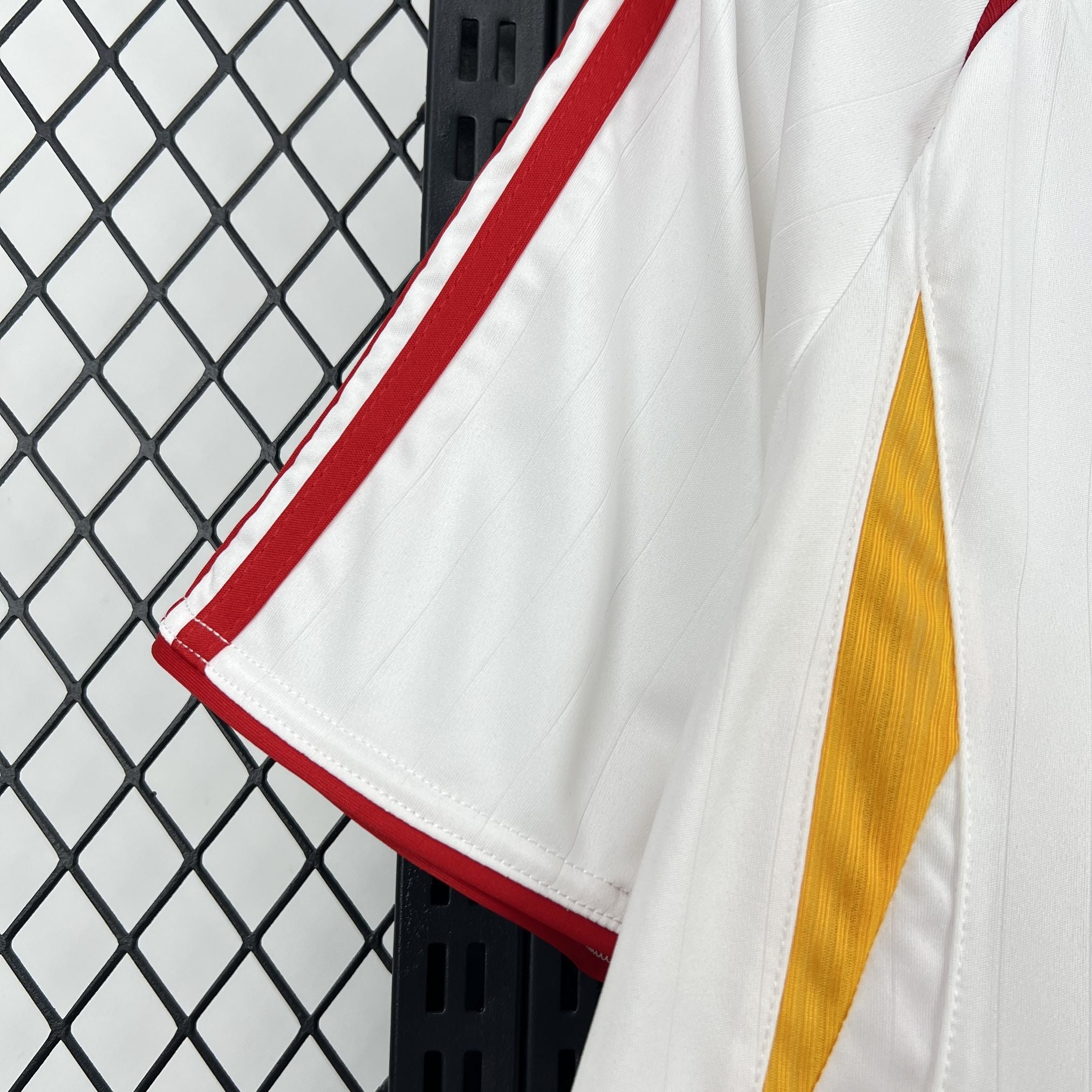 2006 Retro Spain Away Football Shirt