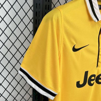 2013/2014 Retro Juventus Third Away Football Shirt