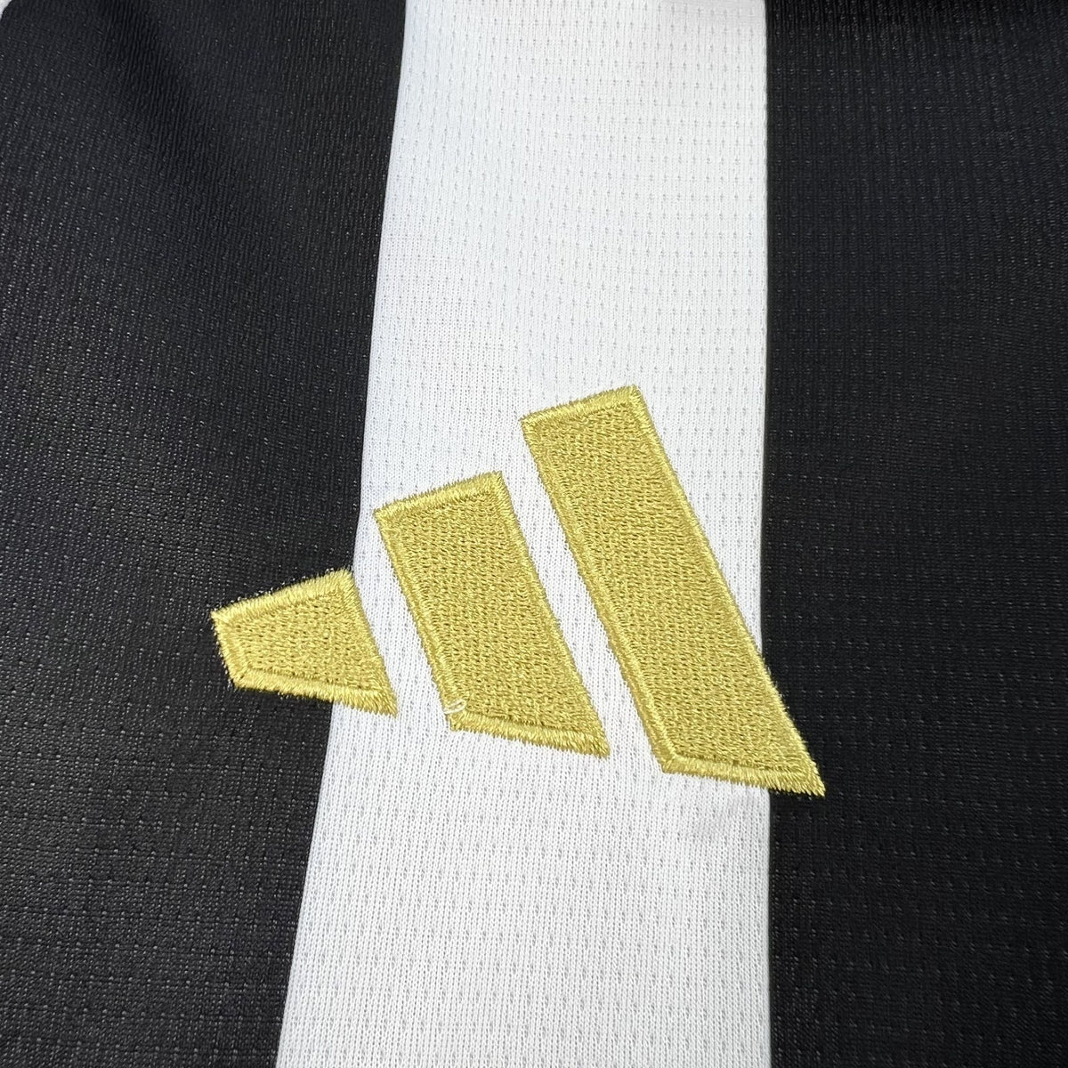 2026/2027 Juventus Home Football Shirt
