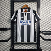 1997/1998 Retro Juventus Football Shirt Home 1:1 Thai Quality