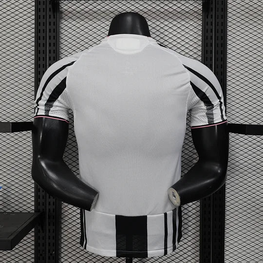 2025/2026 Player Version Juventus Home Football Shirt