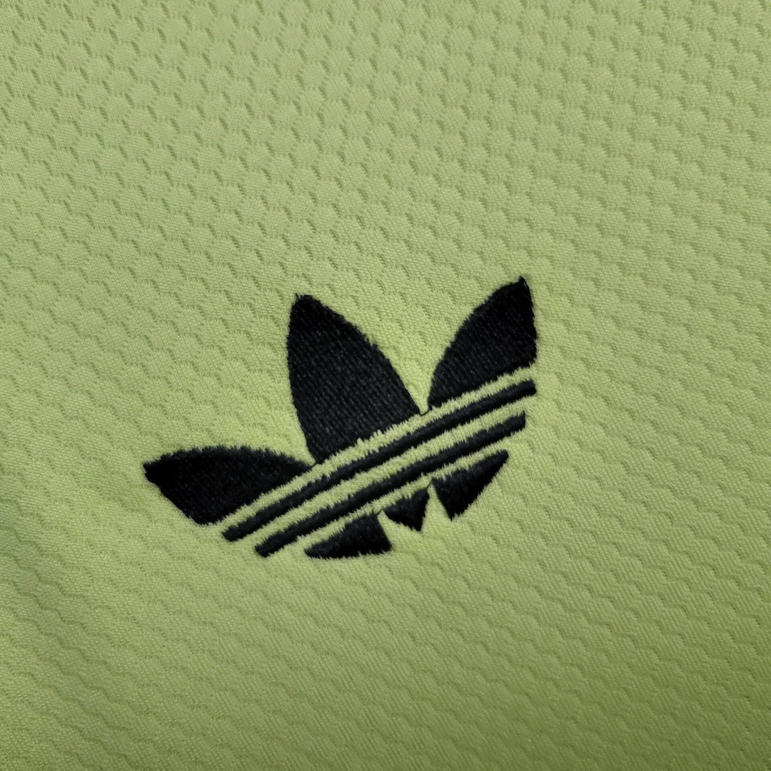 2024/2025 Real Madrid Goalkeeper Football Shirt 1:1