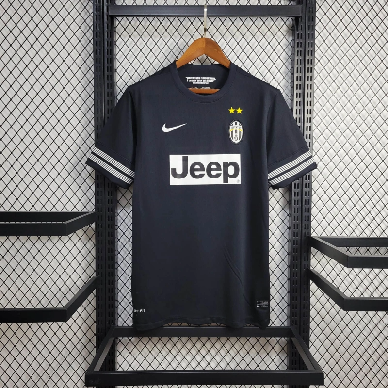 2012/2013 Juventus Away