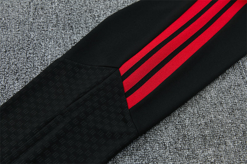 2026/2027 Manchester United Black Half-Pull Tracksuit
