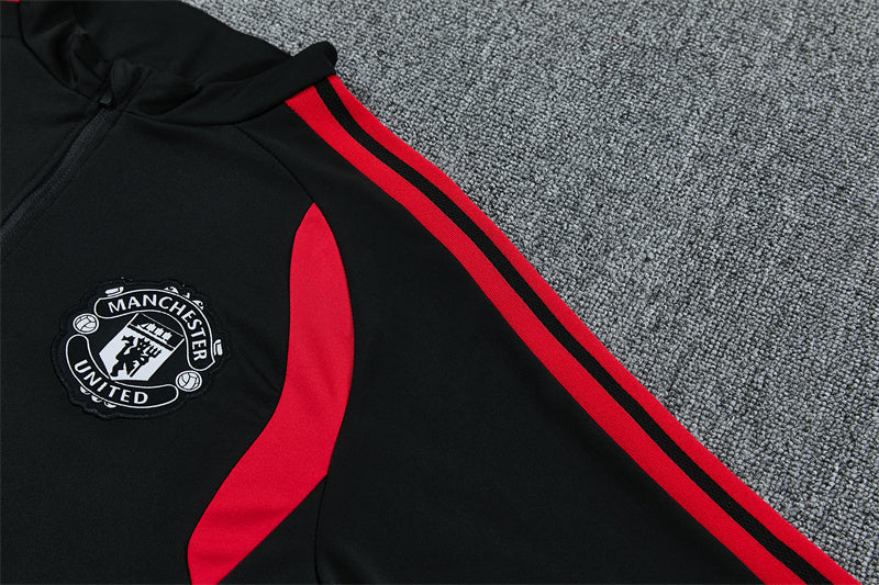 2026/2027 Manchester United Black Half-Pull Tracksuit