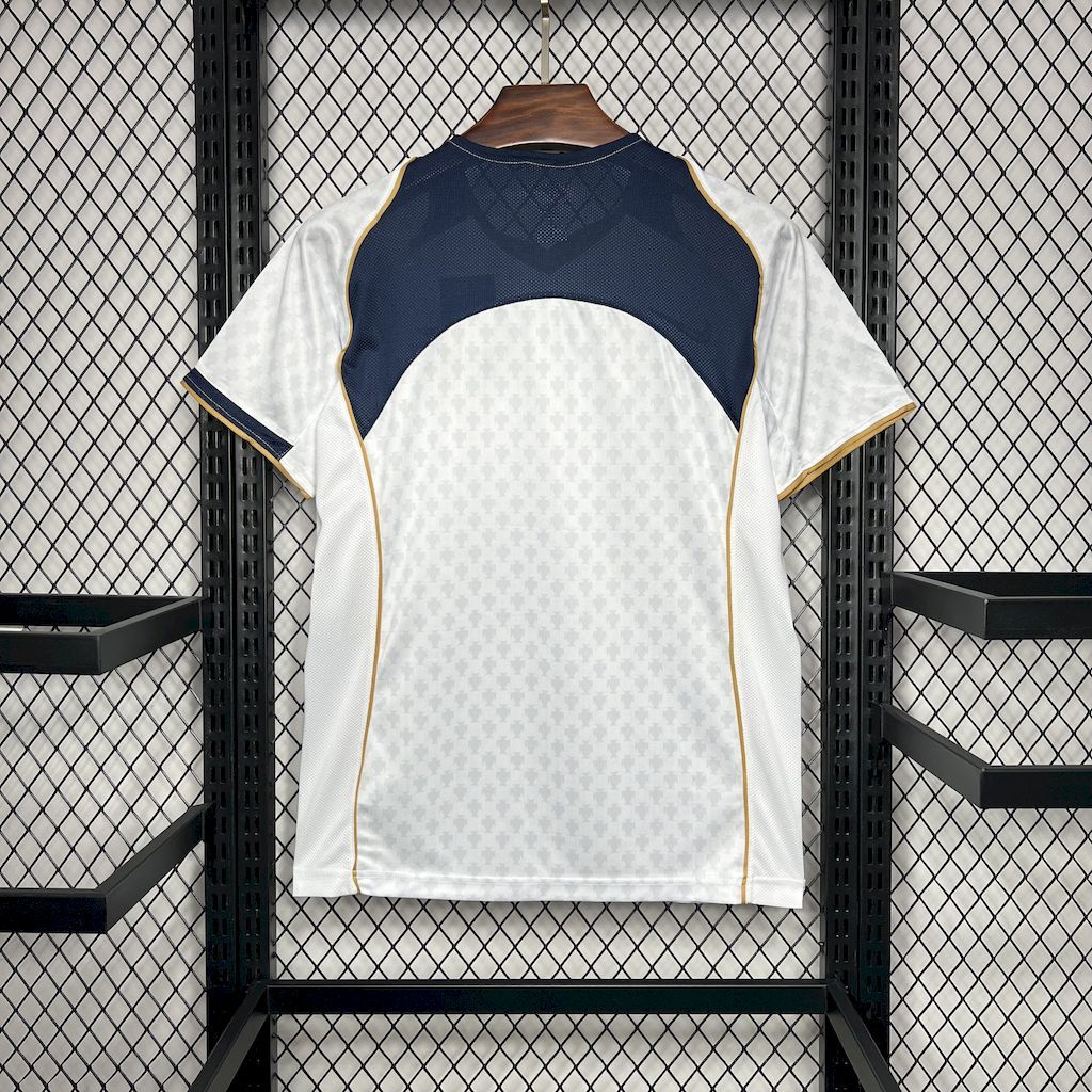 2004 Retro Portugal Away Football Shirt