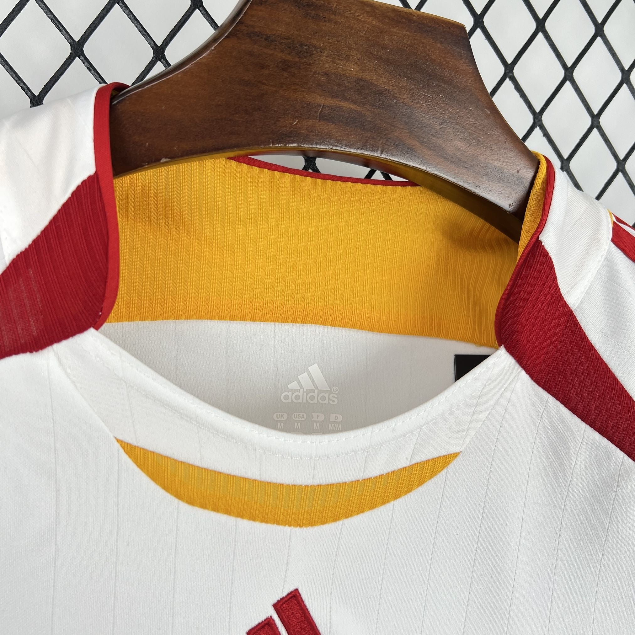 2006 Retro Spain Away Football Shirt