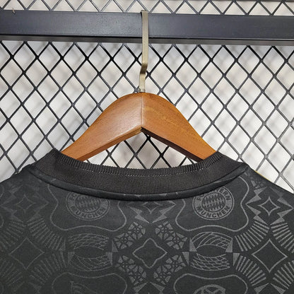 2025/2026 Bayern Munich 125th Anniversary Black Edition Football Shirt