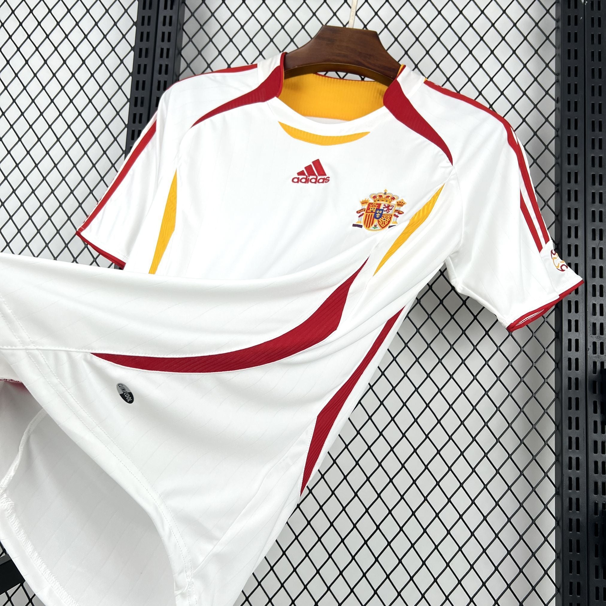 2006 Retro Spain Away Football Shirt