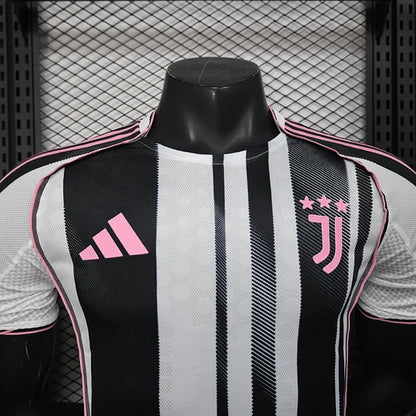 2025/2026 Player Version Juventus Home Football Shirt