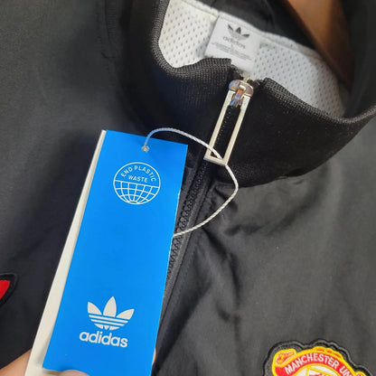 2025/2026 Manchester United Jacket Windbreaker