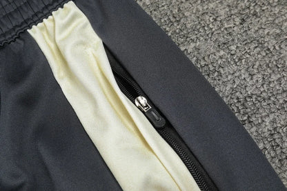 2024/2025 Manchester United Half-Pull Tracksuit Black