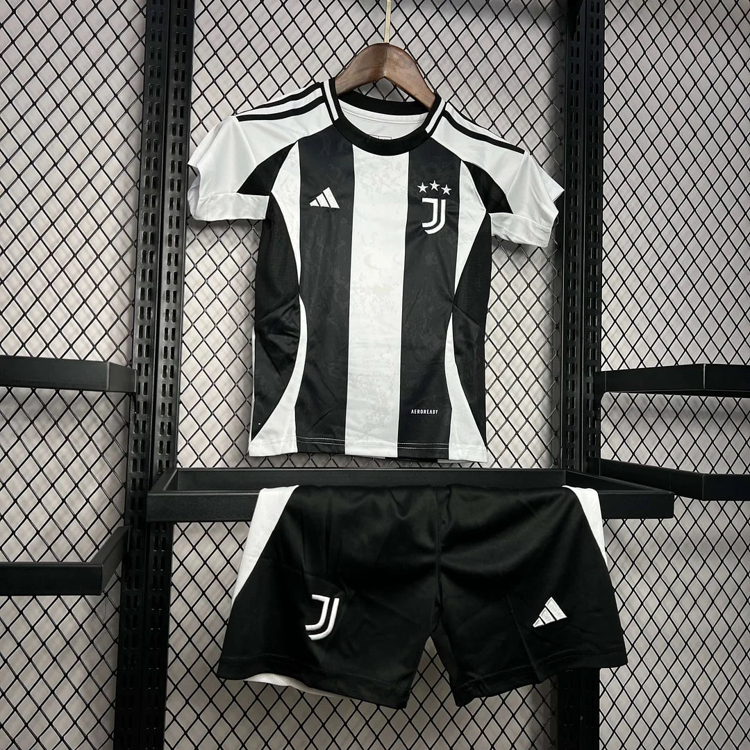 2024/2025 Juventus Home Soccer Jersey 1:1 Thai Quality Kids Size